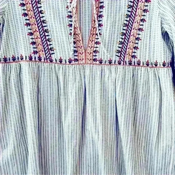 ZARA L TRF COLLECTION BOHO PEASANT MULTICOLORED  EMBROIDERED OVERSIZED BLOUSE - Picture 7 of 10